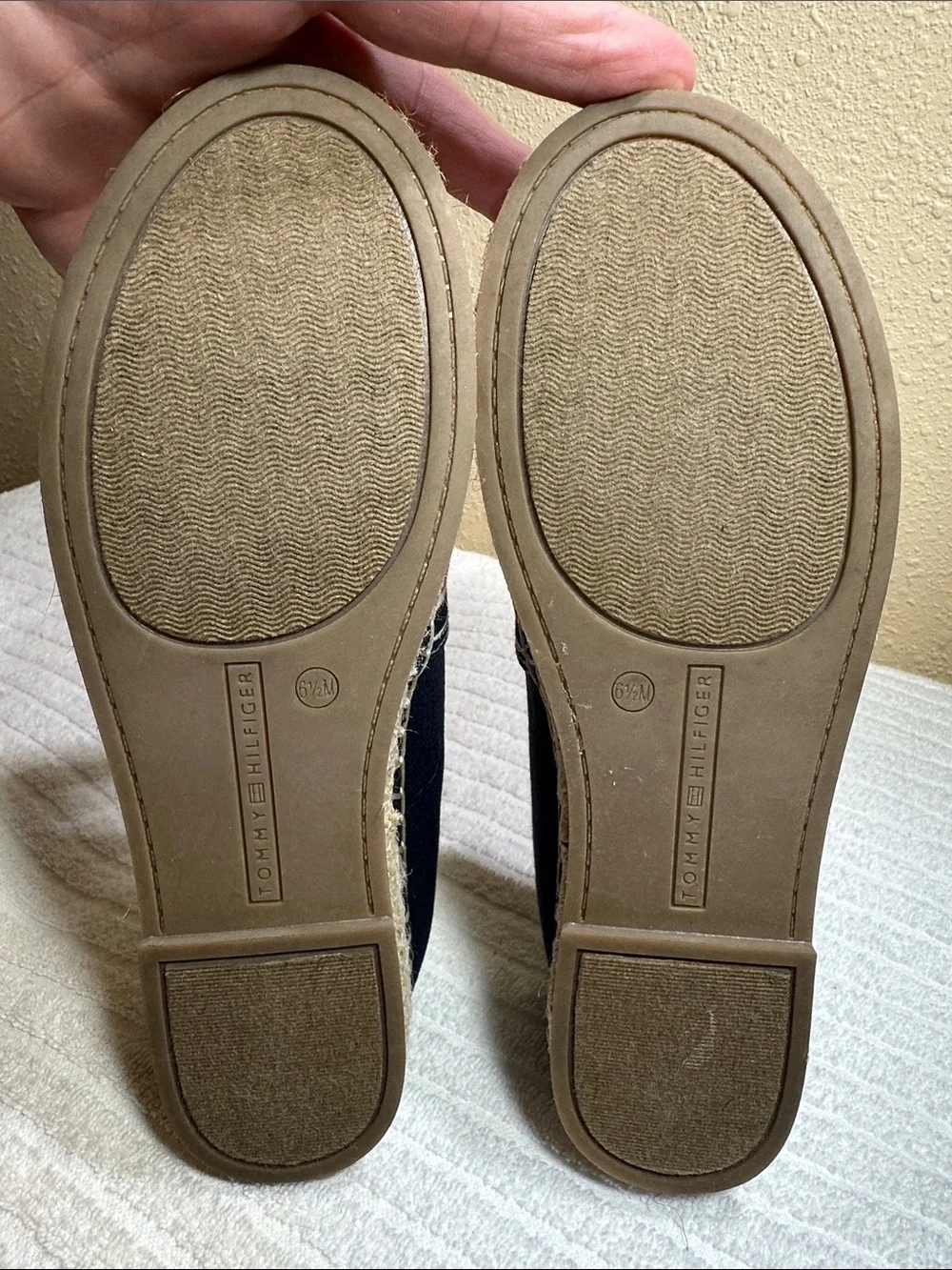 Tommy Hilfiger Espadrilles Size 6 1/2
